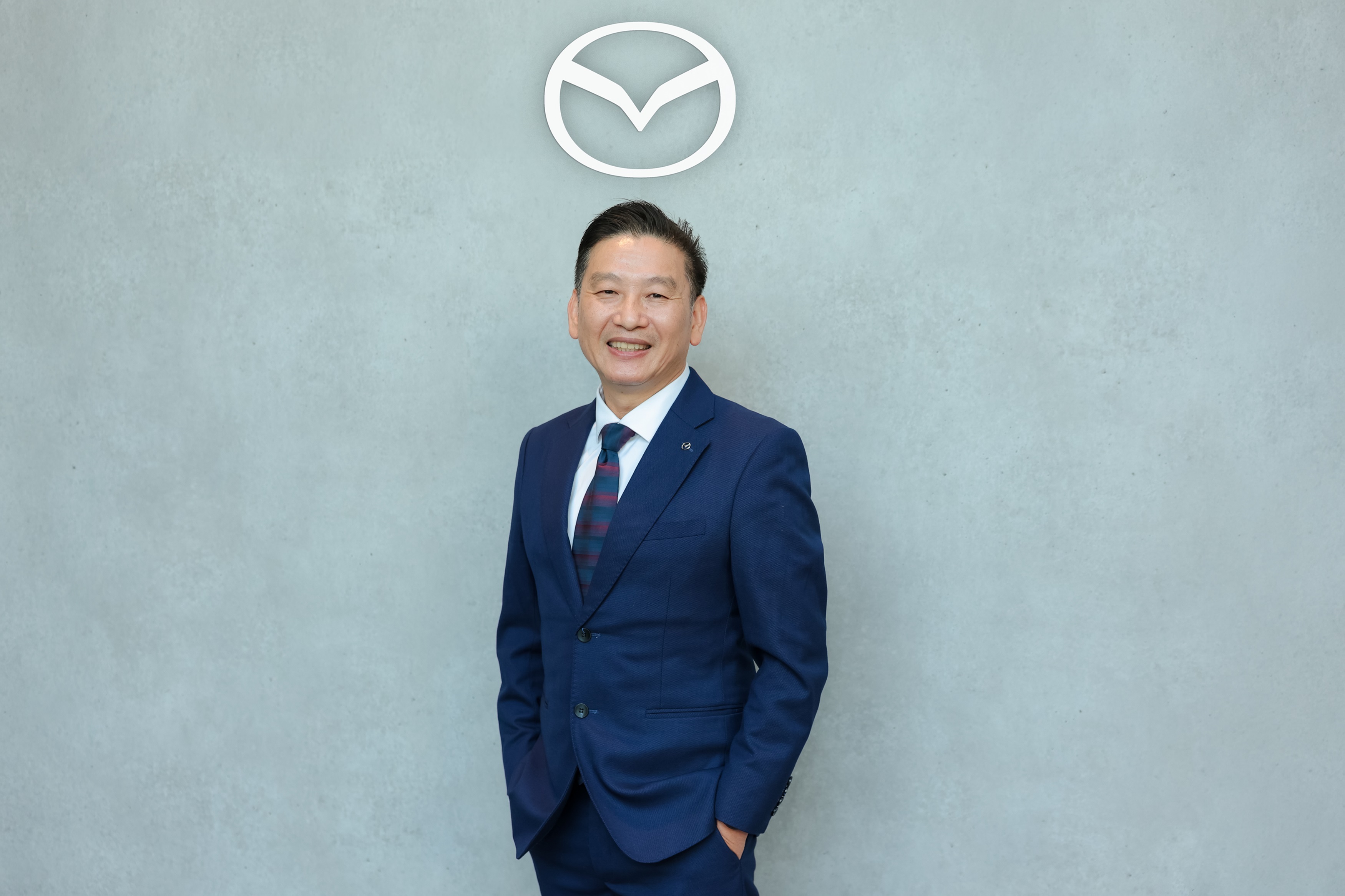 มาสด้า 2