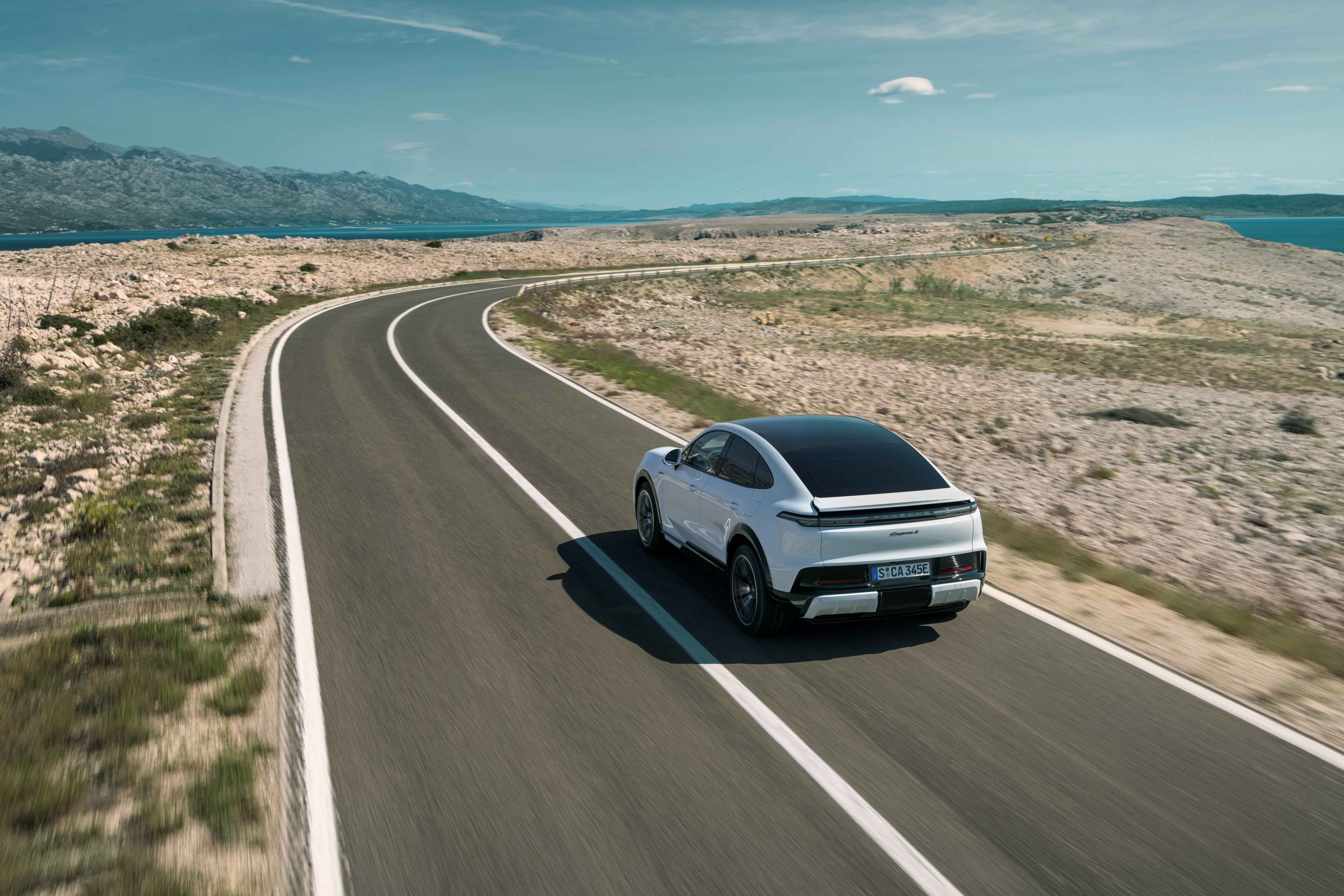 คาเยนน์  6