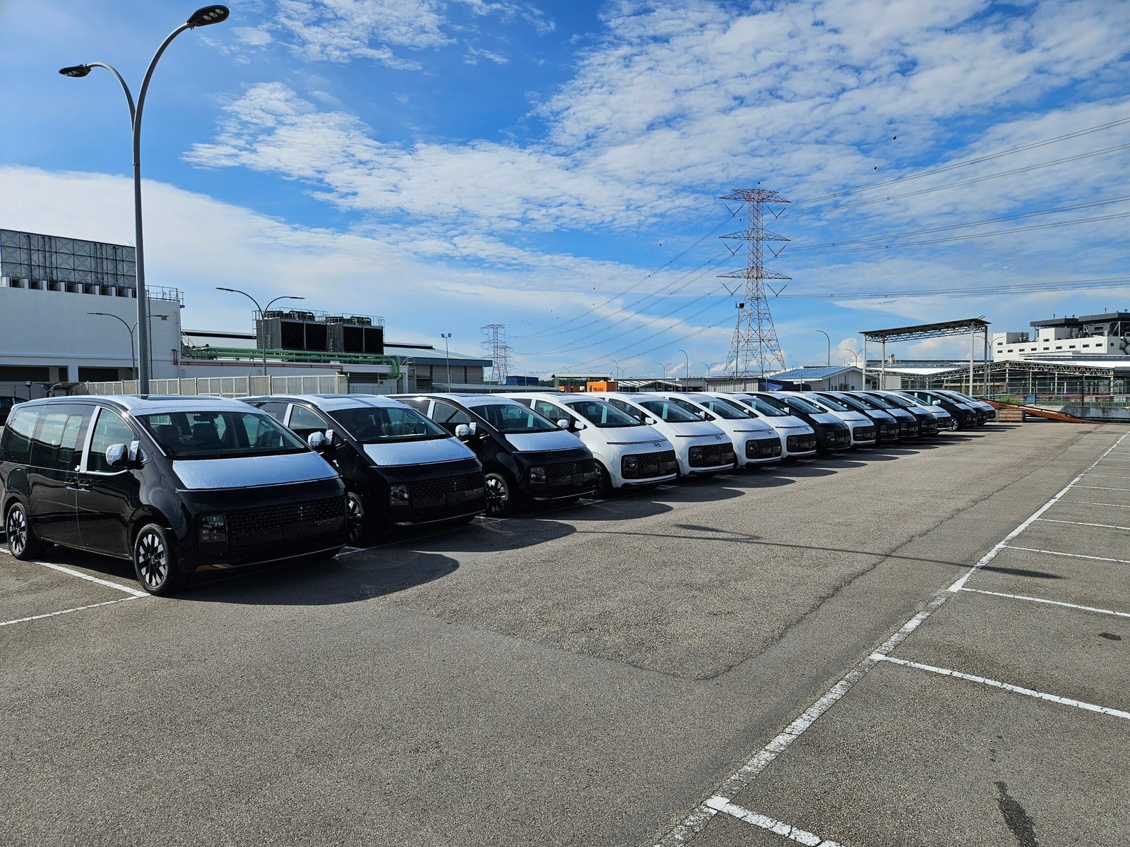 Hyundai 2