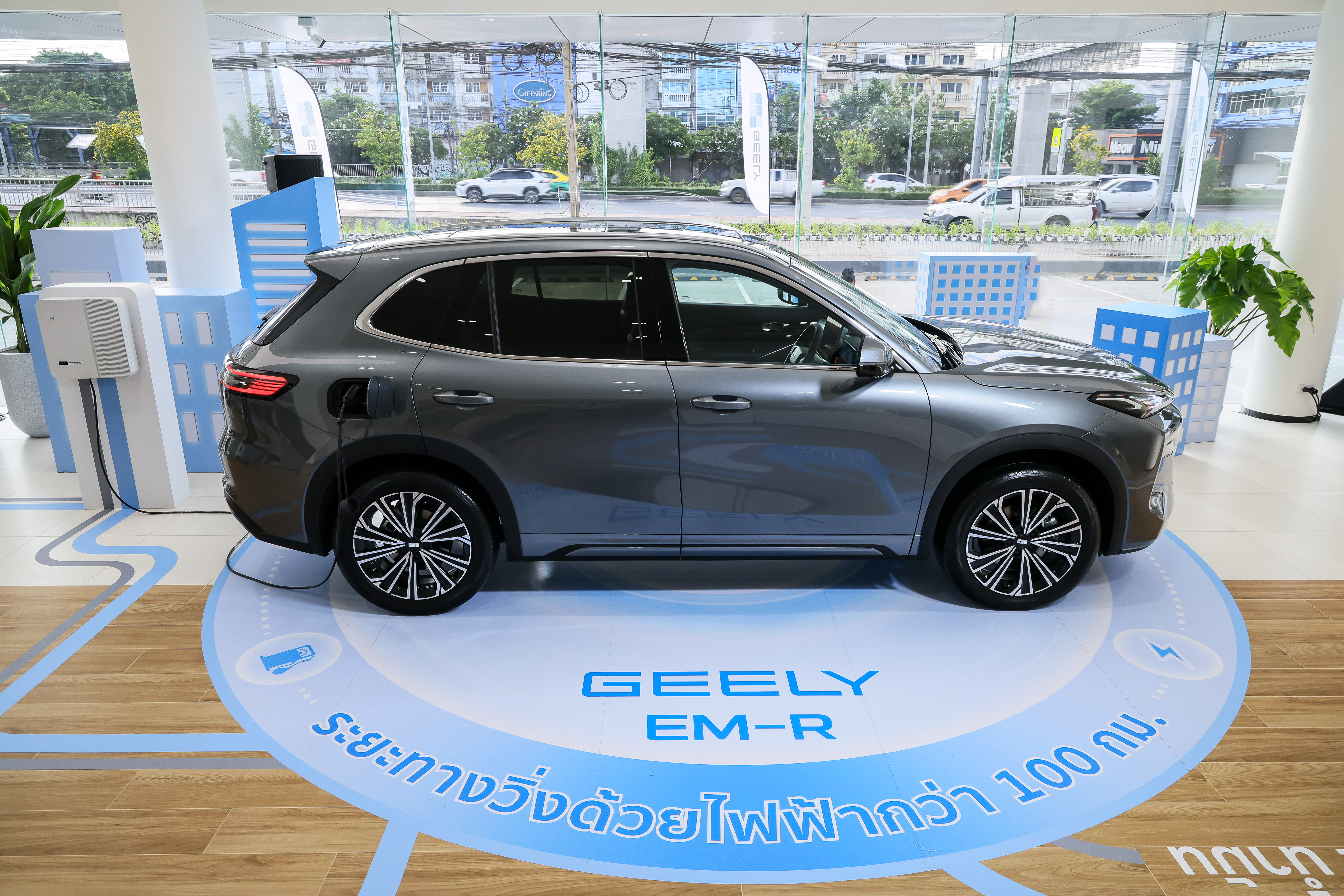 Geely Starray 10