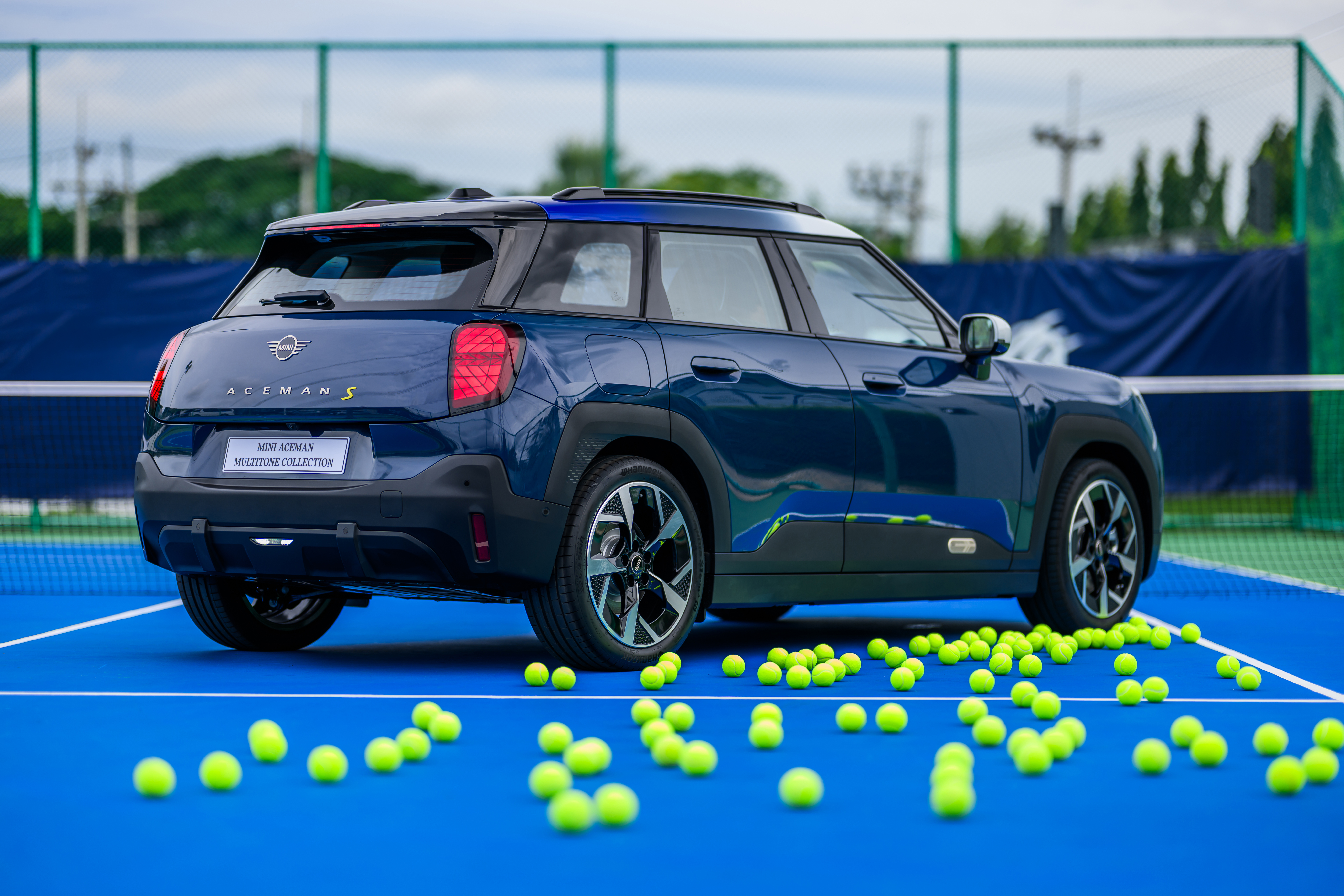 MINI  4