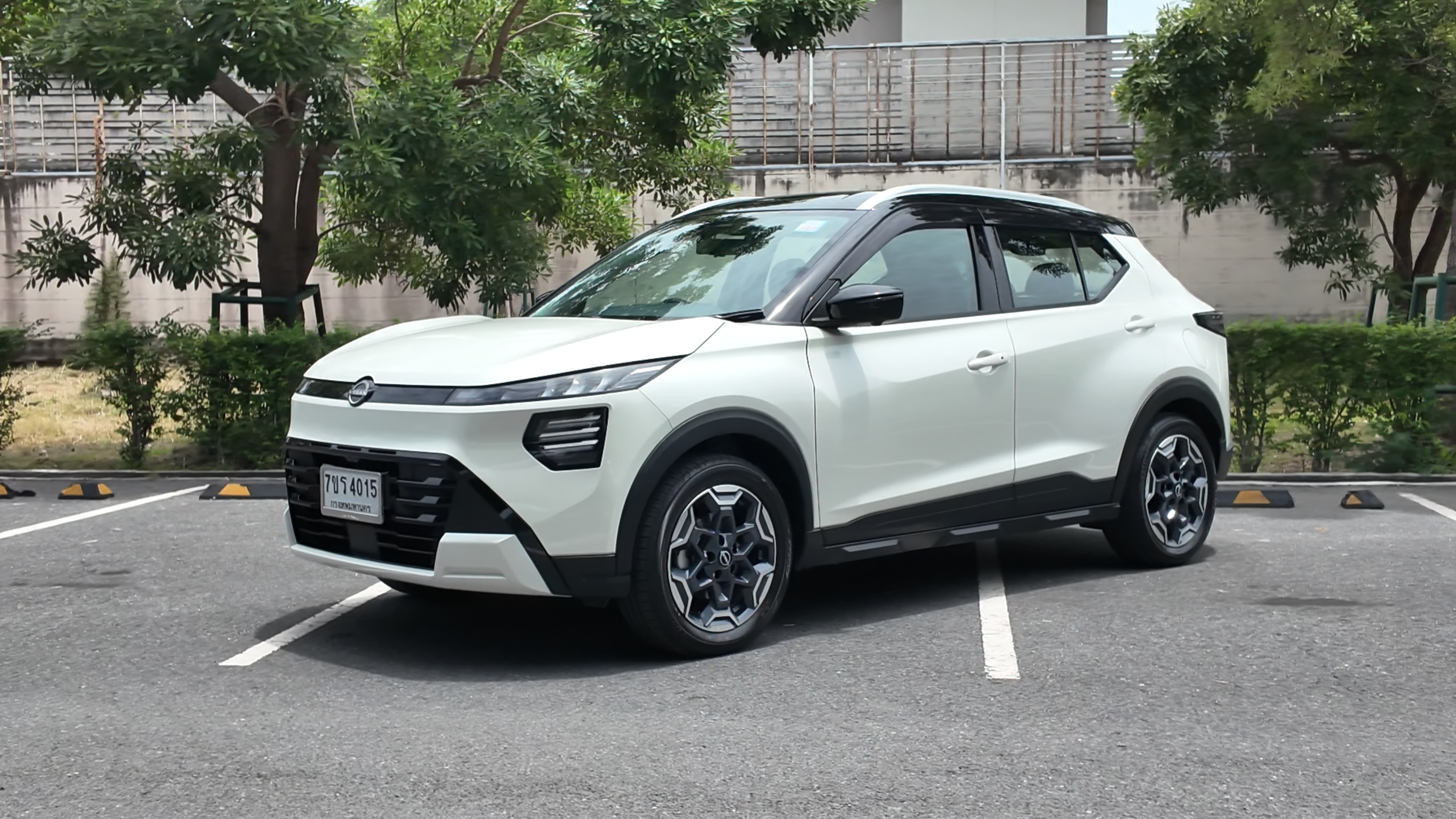 Nissan Kicks  2