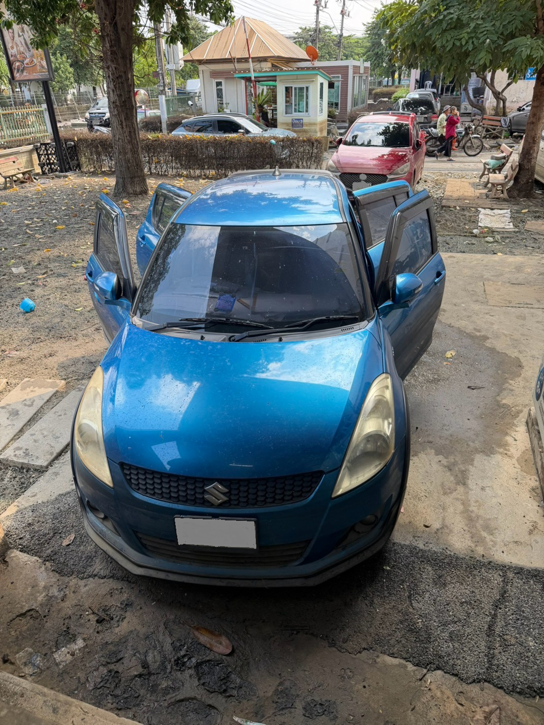 Suzuki 4