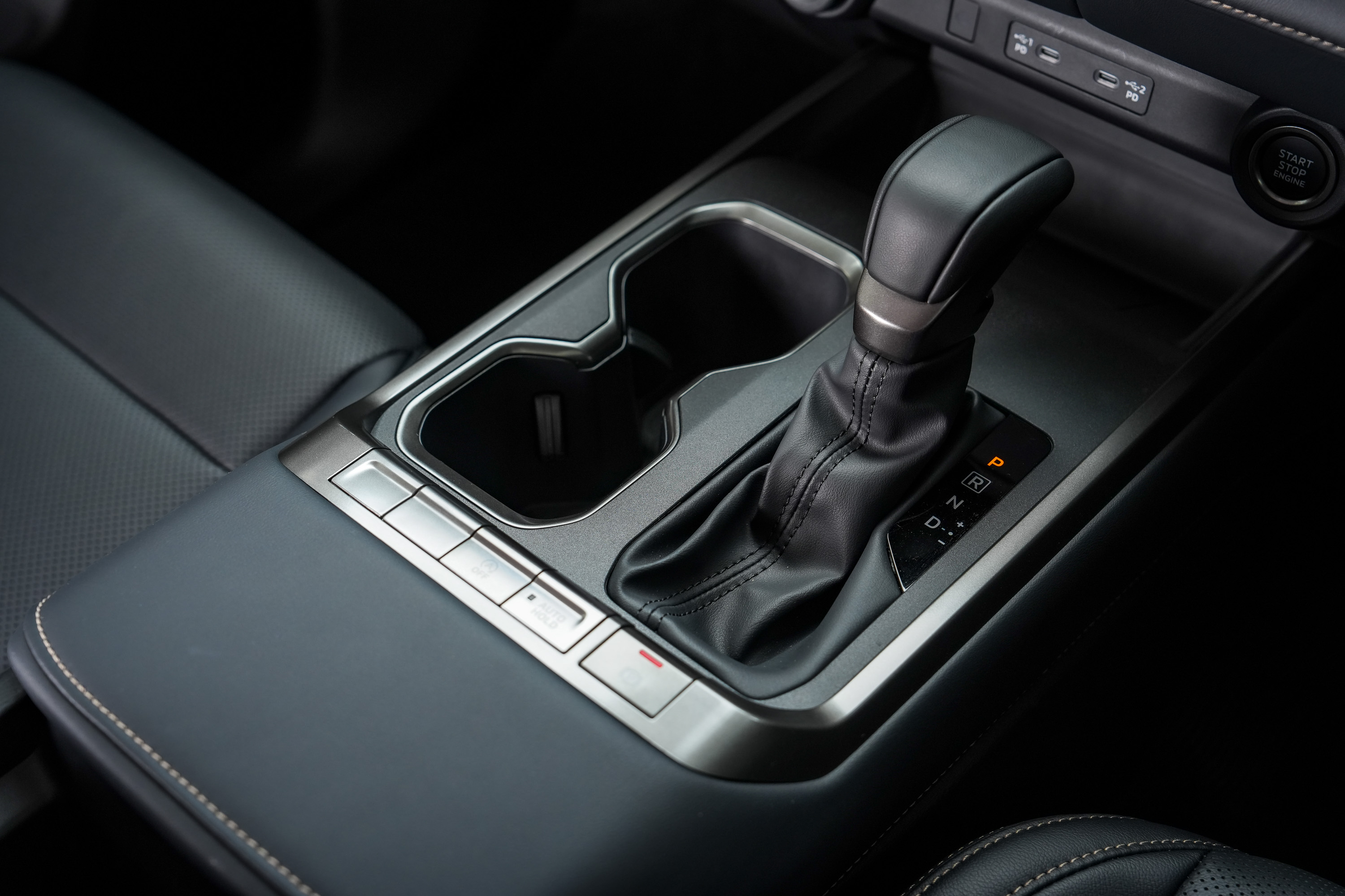 All New Mitsubishi Pajero 40