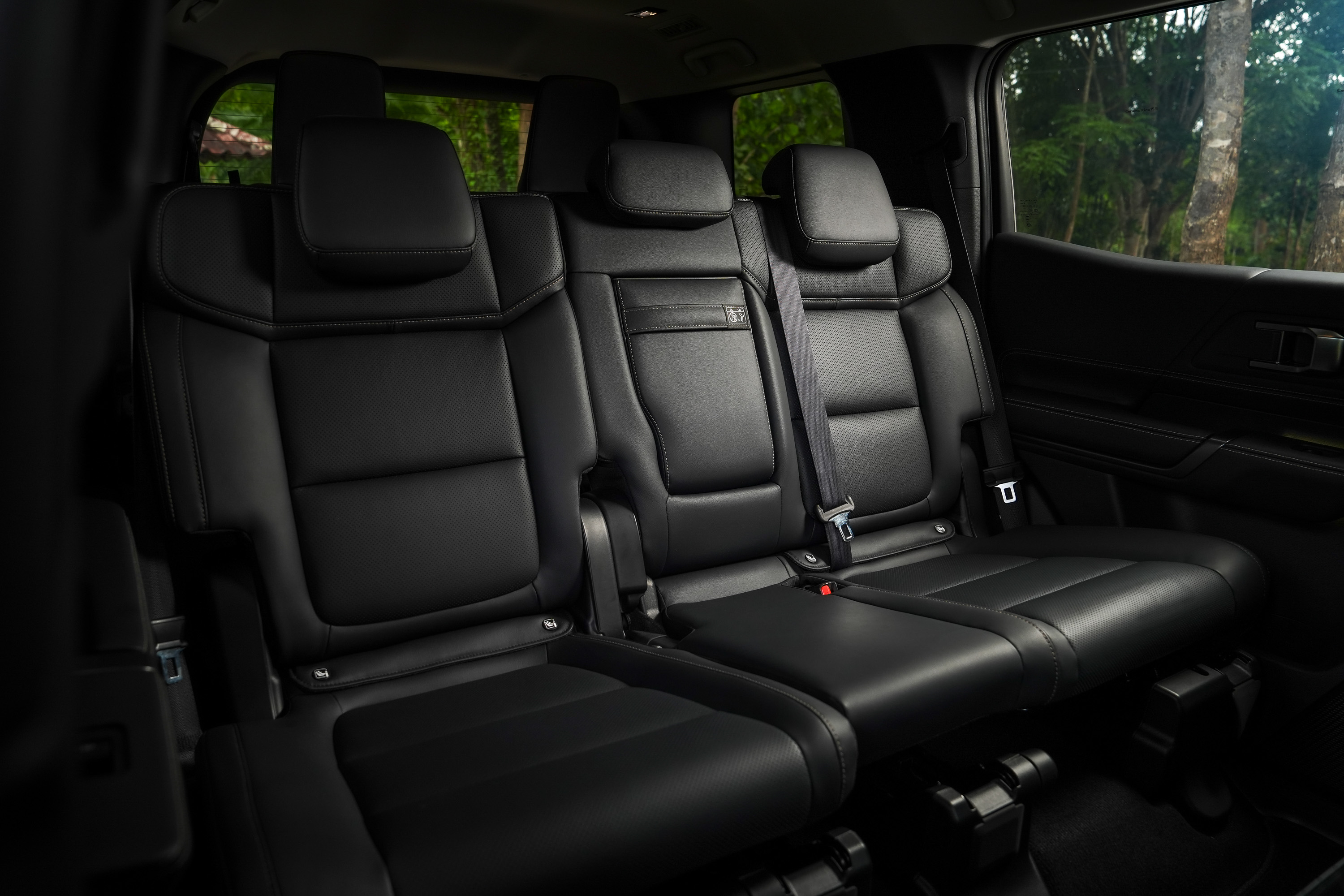 All New Mitsubishi Pajero 37